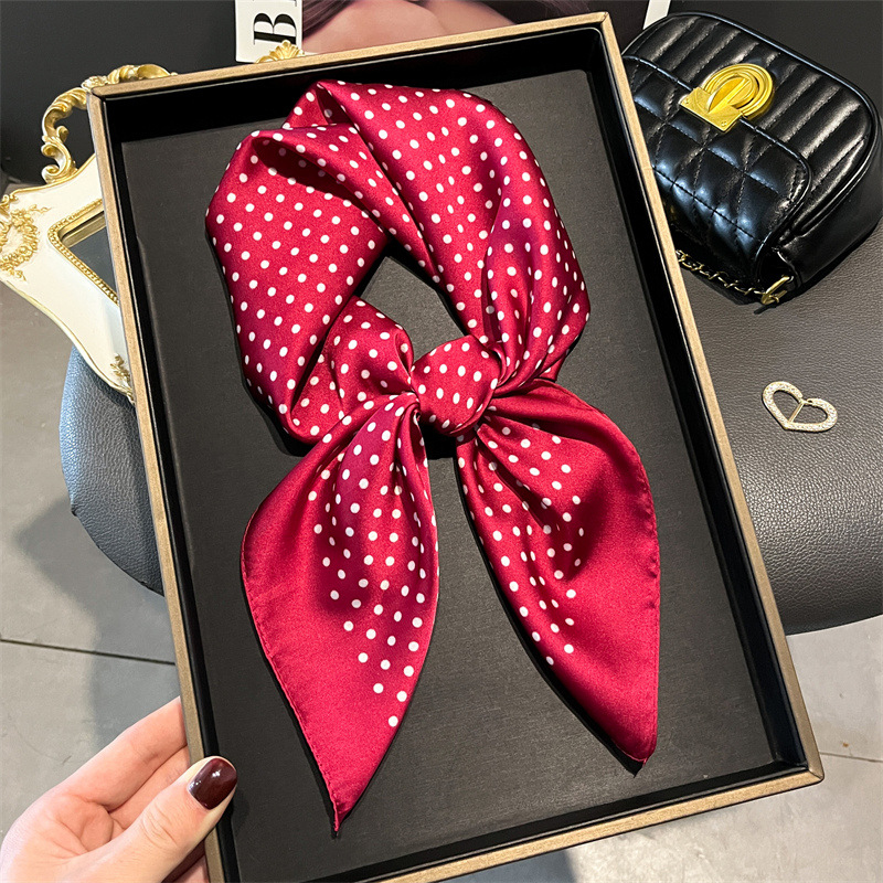 Luxury Bags China - Lüks yeni baskılı atkılar kadın ipek