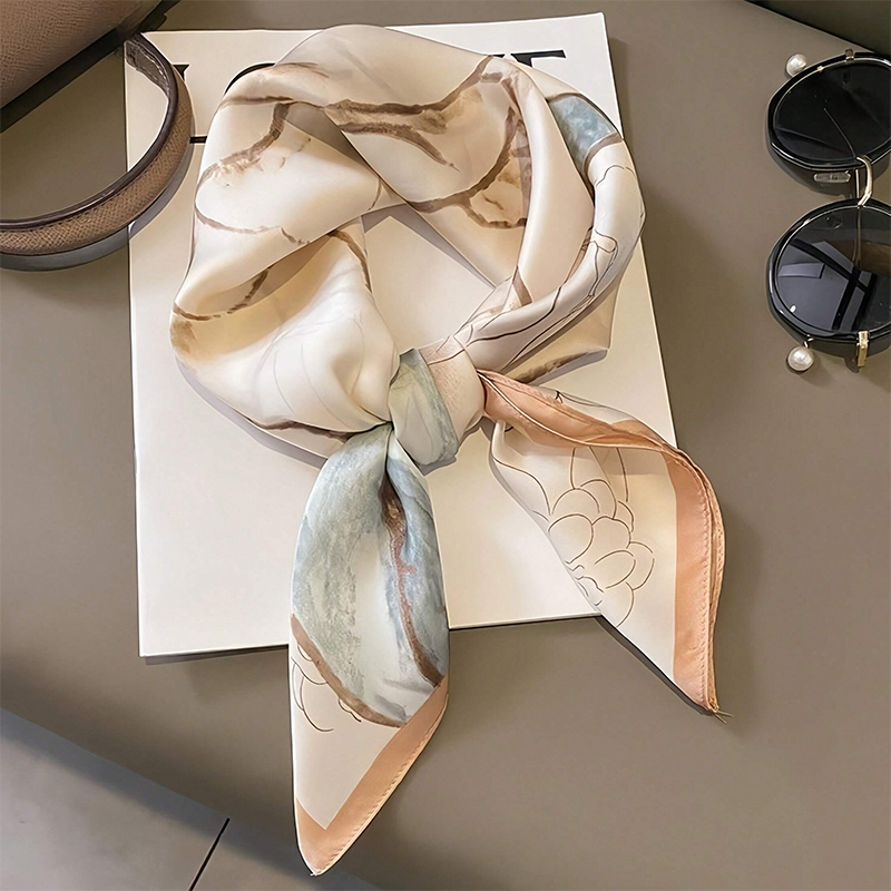 Luxury Bags China - 2024 Tasarım Moda Baskı Saten Kare