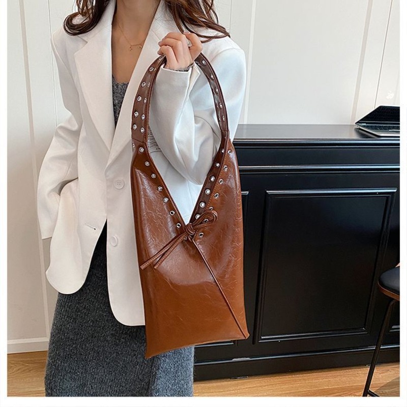 Fransız Hafif Lüks Kova Çantal - Luxury Bags Amazon incelemesi ve fiyatı